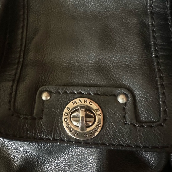 Marc By Marc Jacobs Satchel Shoulder Bag Purse Handbag Black Leather Fold Over - Picture 2 of 5